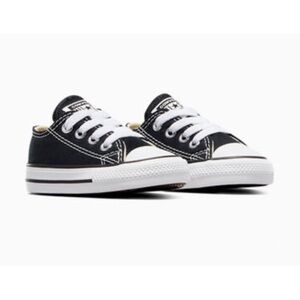 Converse Black & White Chuck Taylor All Star Low Top Lace Up Sneaker Toddler 5